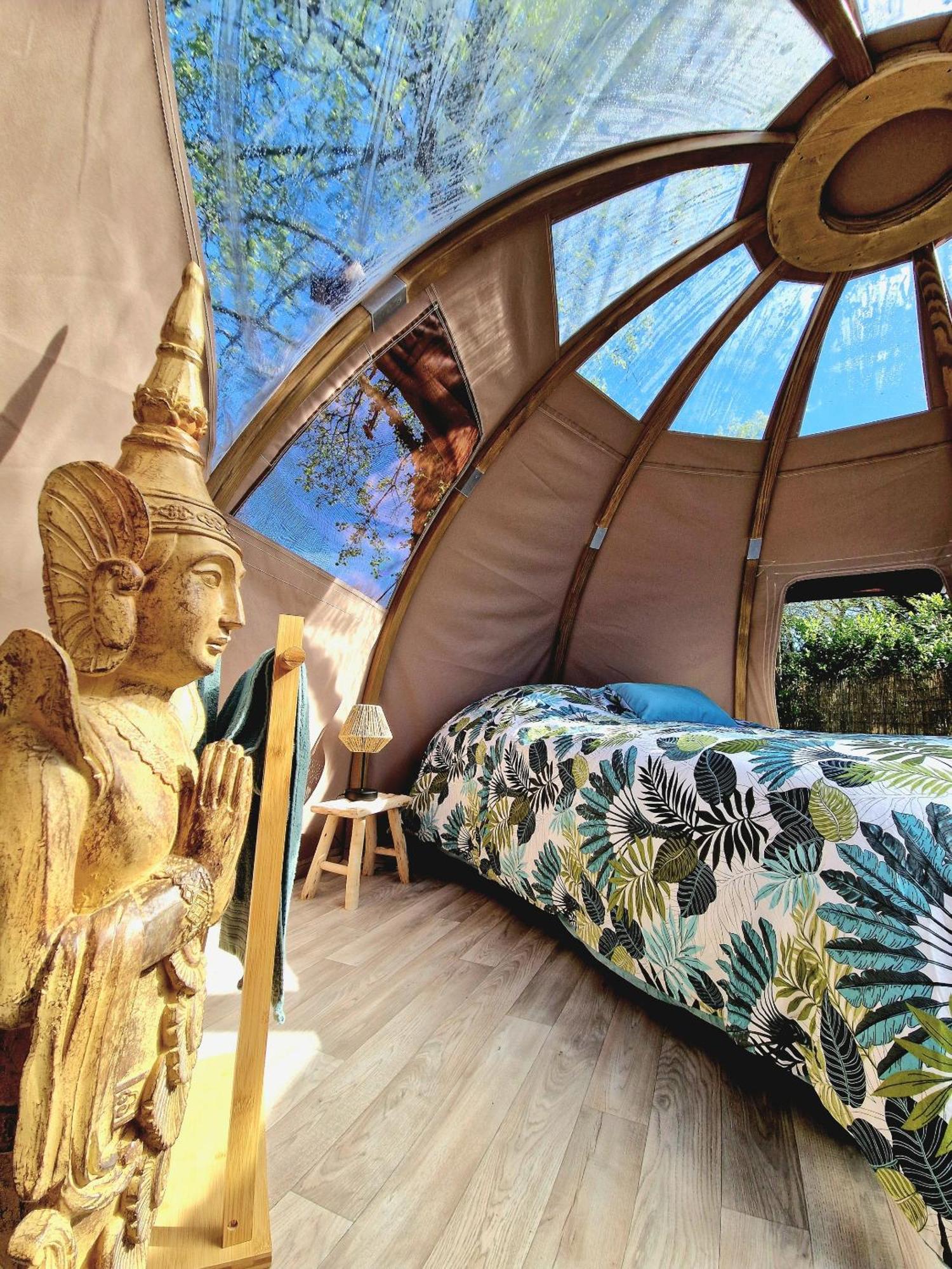 Les Nuits De Cassiopee Panzió Sorde-lʼAbbaye Szoba fotó